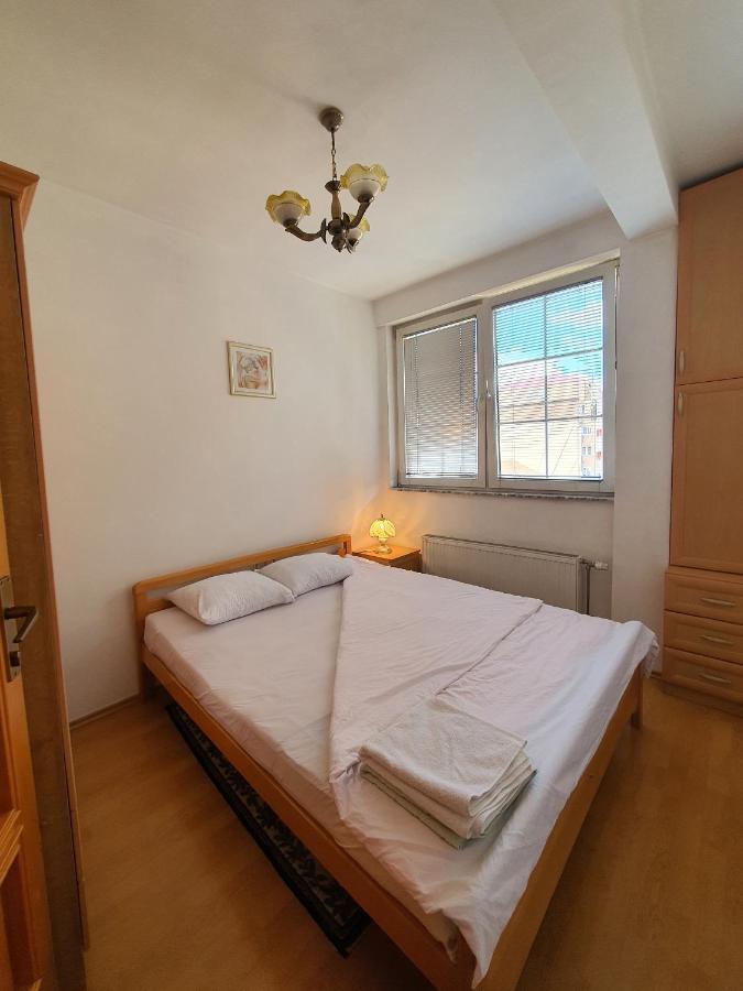 Zogu Apartments - City View Приштина Экстерьер фото